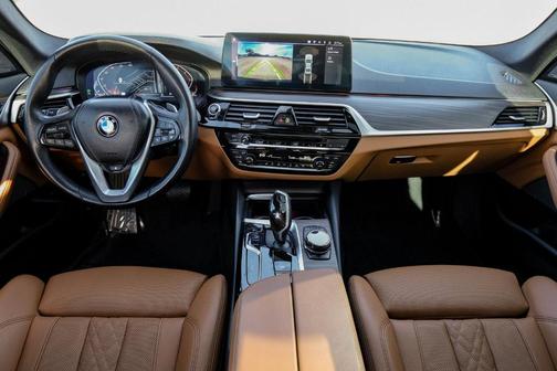 2023 BMW 530 i xDrive