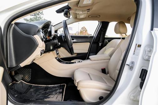 2019 Mercedes-Benz GLA 250 Base