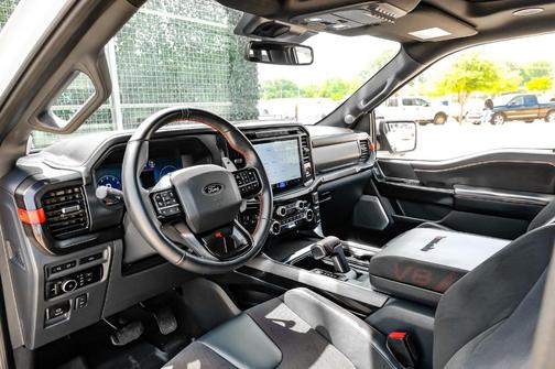 Avalanche 2024 Ford F-150 Raptor