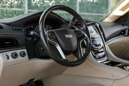 2020 Cadillac Escalade ESV Luxury