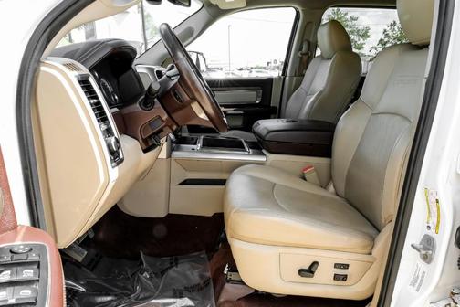 2014 RAM 3500 Laramie