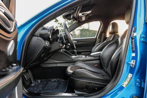 2020 Alfa Romeo Giulia Quadrifoglio