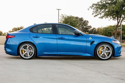 2020 Alfa Romeo Giulia Quadrifoglio