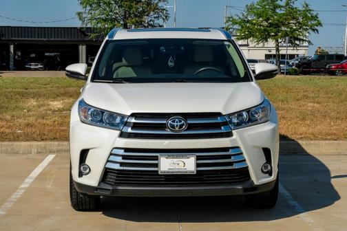 Blizzard Pearl 2019 Toyota Highlander Limited