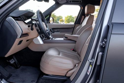 2023 Land Rover Range Rover P400 SE