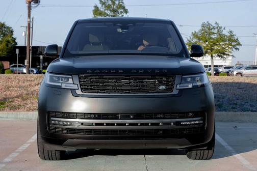 2023 Land Rover Range Rover P400 SE