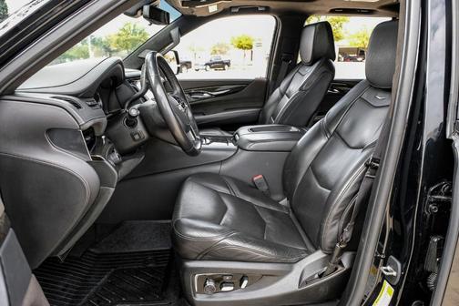 2019 Cadillac Escalade ESV Platinum