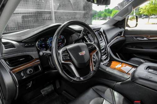 2019 Cadillac Escalade Premium Luxury