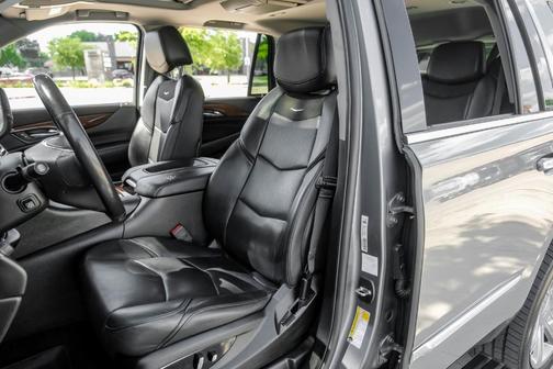 2019 Cadillac Escalade Premium Luxury