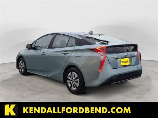 2016 Toyota Prius Four Touring