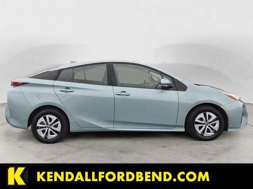 2016 Toyota Prius Four Touring