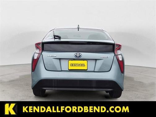 2016 Toyota Prius Four Touring