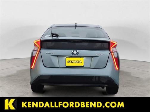 2016 Toyota Prius Four Touring