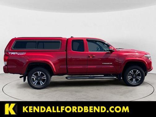 Barcelona Red Metallic 2017 Toyota Tacoma TRD Sport