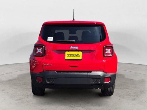 Colorado Red Clearcoat 2023 Jeep Renegade Latitude