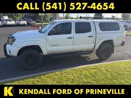 Super White 2013 Toyota Tacoma Base
