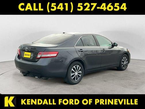 2010 Toyota Camry LE