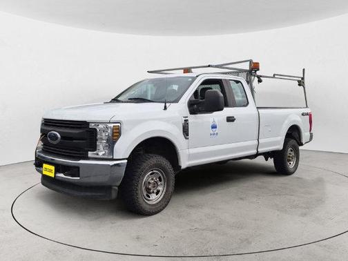 Oxford White 2019 Ford F-250 XL