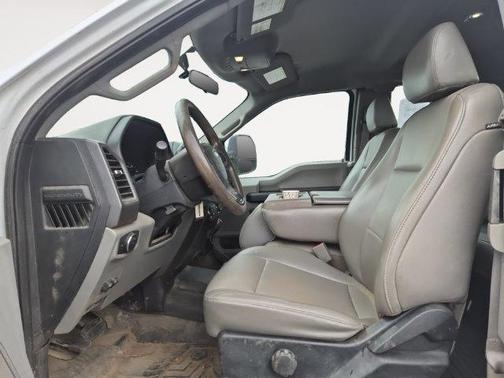 Oxford White 2019 Ford F-250 XL