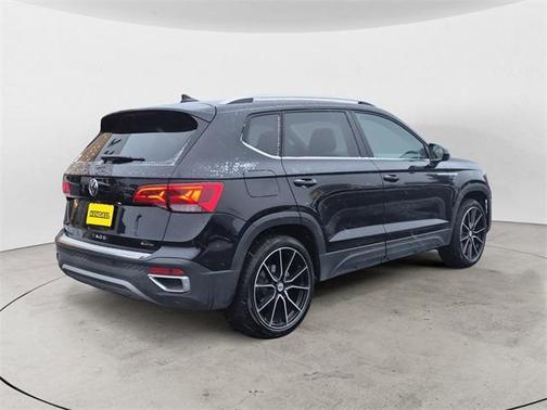 2023 Volkswagen Taos 1.5T SEL