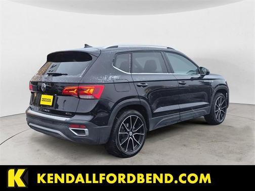 2023 Volkswagen Taos 1.5T SEL