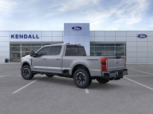 Avalanche 2026 Ford F-350 XLT