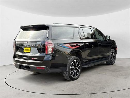 2022 Chevrolet Suburban RST