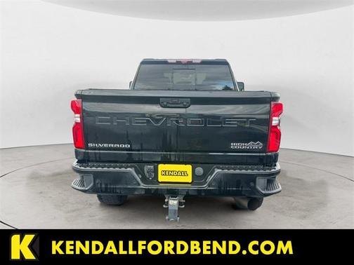 2022 Chevrolet Silverado 2500 High Country