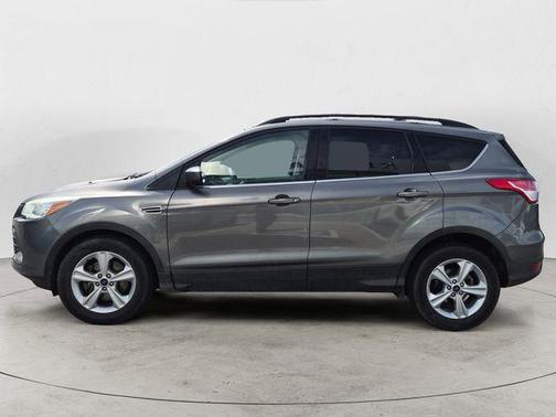 Sterling Gray Metallic 2014 Ford Escape SE