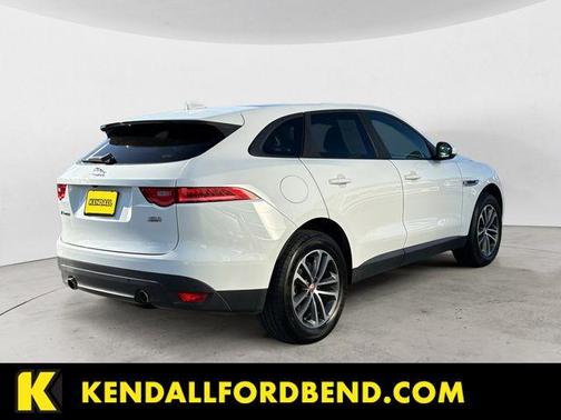 2017 Jaguar F-PACE 35t Premium