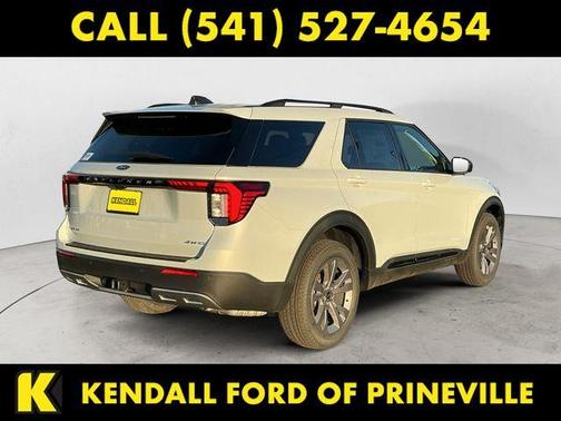 White Metallic 2026 Ford Explorer Active