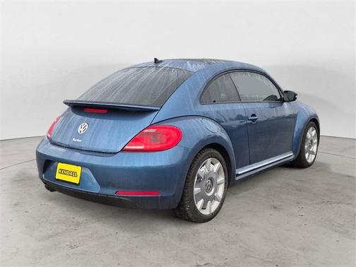 2016 Volkswagen Beetle 1.8T SEL
