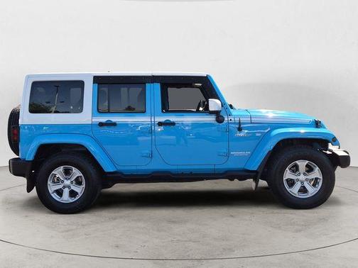 Clearcoat 2017 Jeep Wrangler Unlimited Sahara
