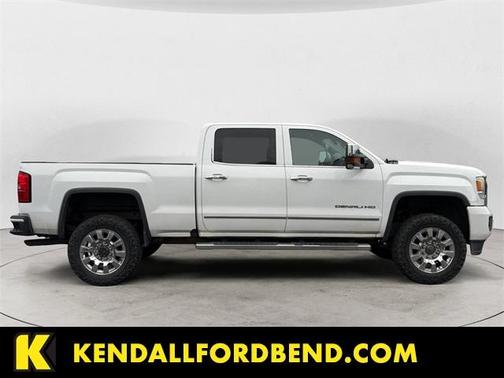 2015 GMC Sierra 2500 Denali