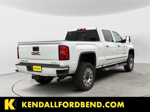 2015 GMC Sierra 2500 Denali