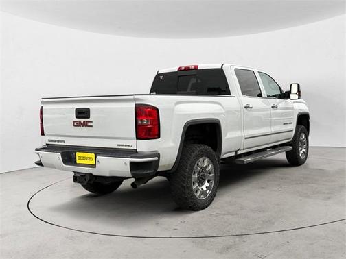 2015 GMC Sierra 2500 Denali