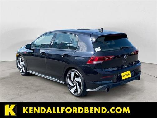 2022 Volkswagen Golf GTI 2.0T SE