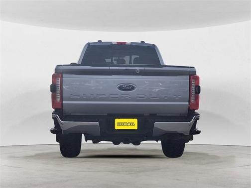 2023 Ford F-350 Lariat Super Duty