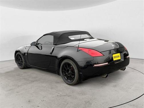 2005 Nissan 350Z Touring