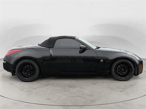 2005 Nissan 350Z Touring