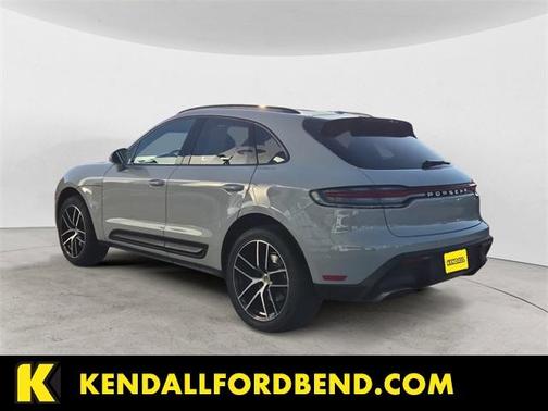 2023 Porsche Macan 