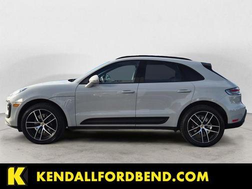 2023 Porsche Macan 