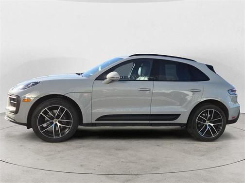 2023 Porsche Macan 
