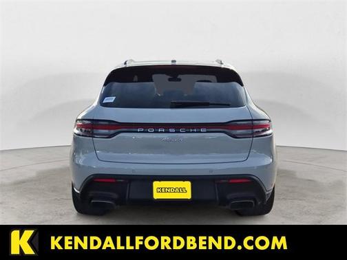2023 Porsche Macan 