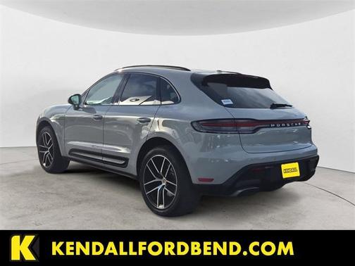 2023 Porsche Macan 