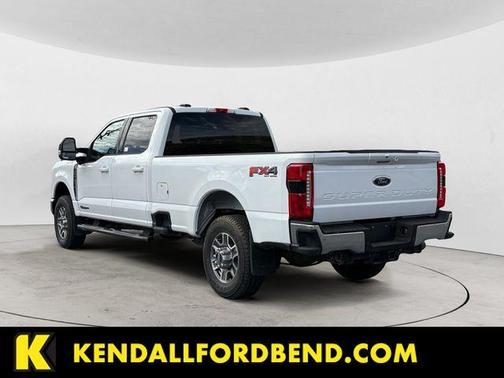 White 2025 Ford F-350 Lariat Super Duty