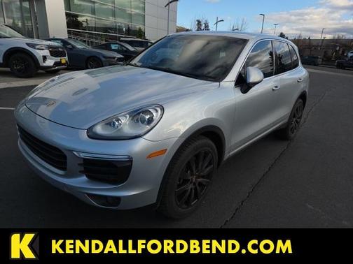 2016 Porsche Cayenne Base