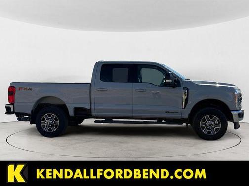 Avalanche 2025 Ford F-350 Lariat Super Duty