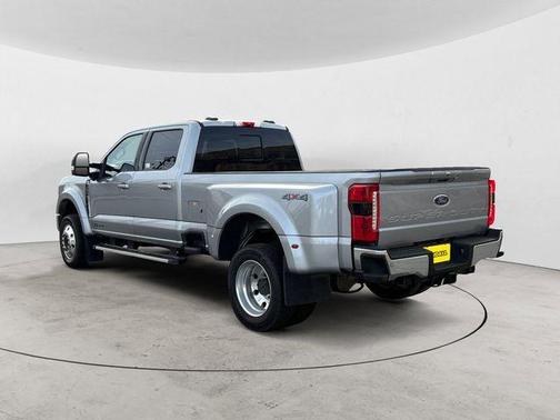 2024 Ford F-450 Lariat