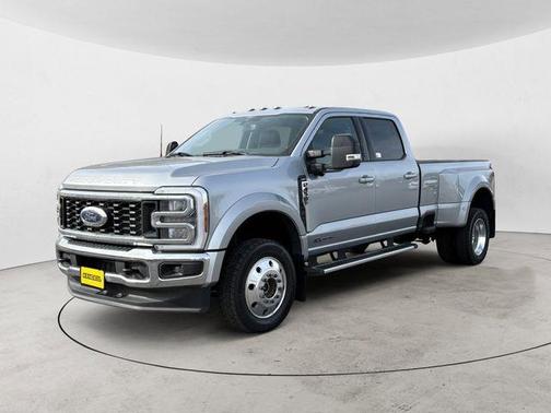 2024 Ford F-450 Lariat